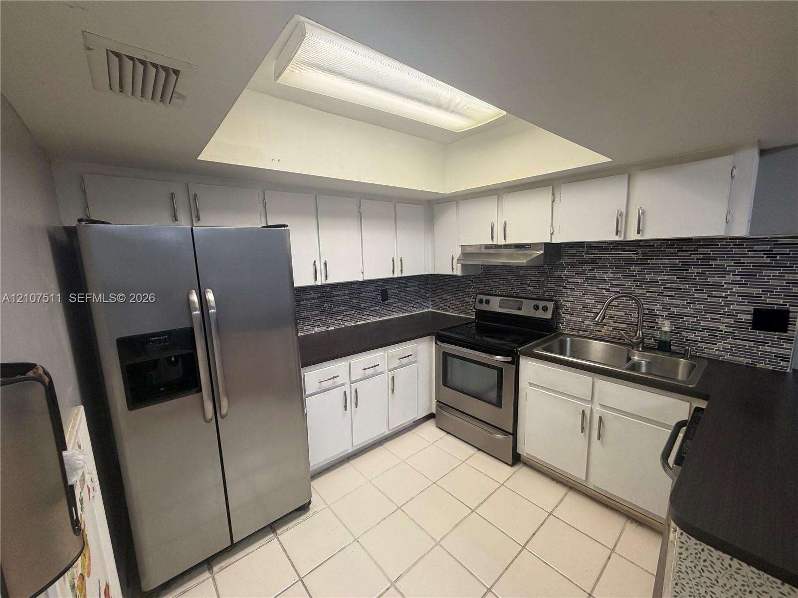 Valencia Village Condo Phase I | Unit #5-4 Unit #5-4 | Picture 13