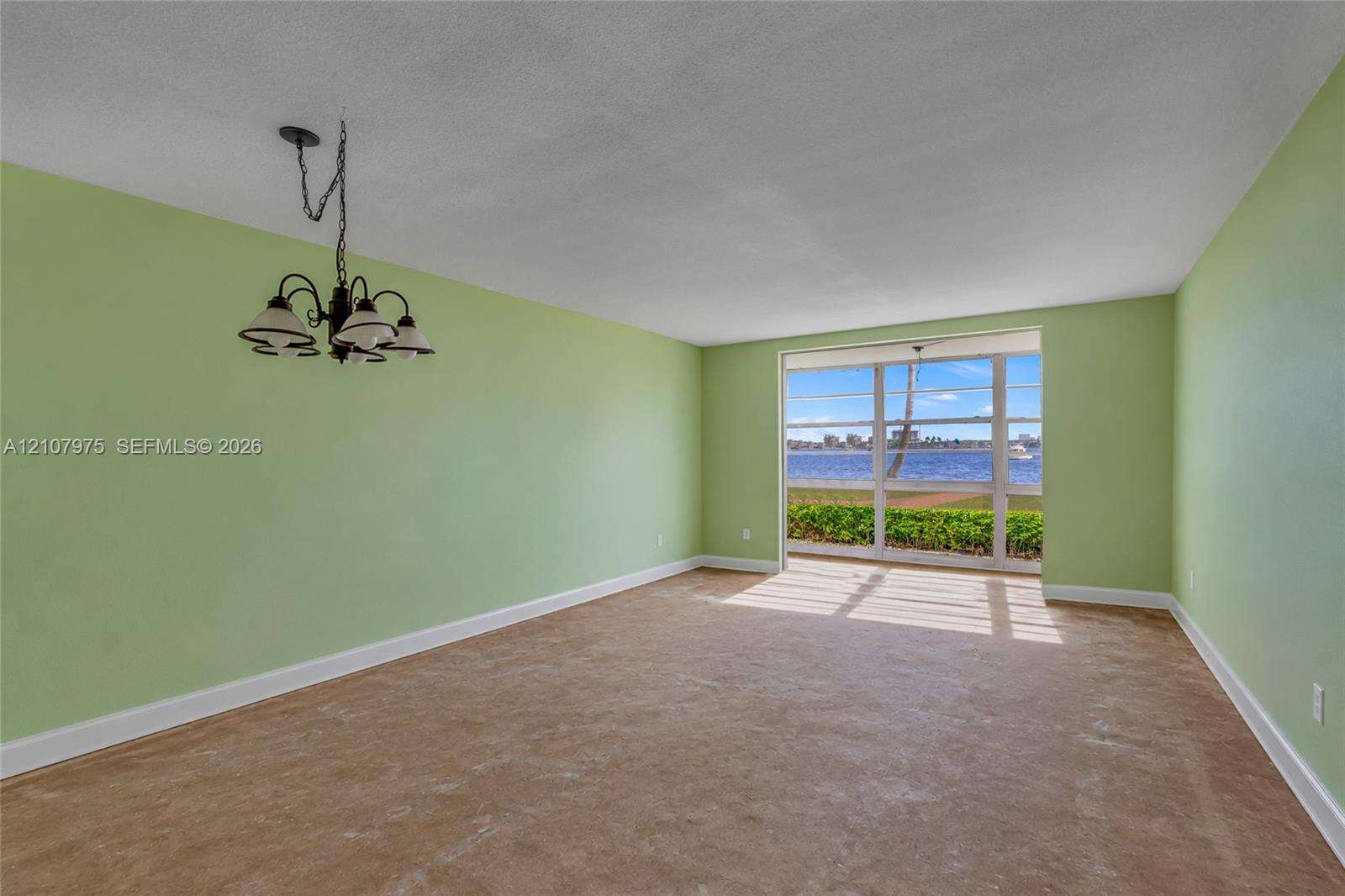 Point East Sec Iii Condominium | Unit #M108 Unit #M108 | Picture 1