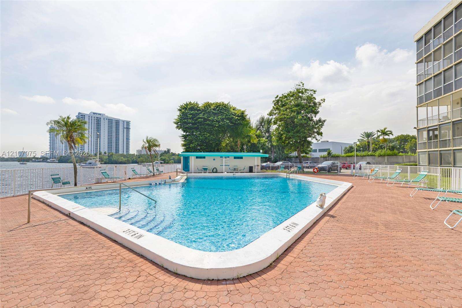 Point East Sec Iii Condominium | Unit #M108 Unit #M108 | Picture 22