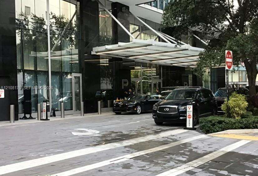 Paramount Miami Worldcenter | Unit #4008 Unit #4008 | Picture 6