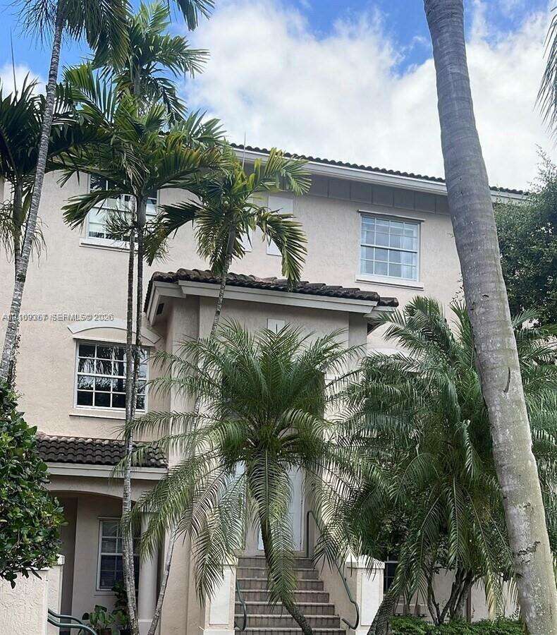 Las Brisas At Doral Condo No 5 | Unit #212 Unit #212 | Picture 3