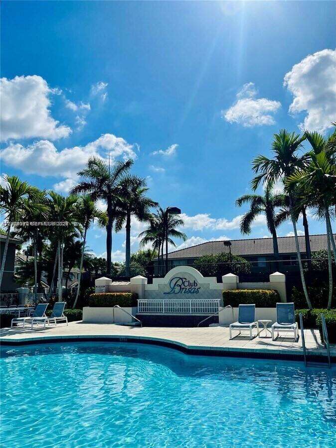 Las Brisas At Doral Condo No 5 | Unit #212 Unit #212 | Picture 5