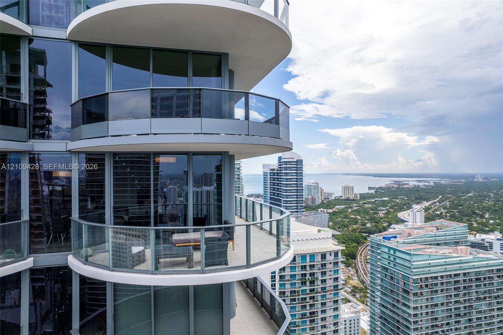 Brickell Flatiron | Unit #PH5307 Unit #PH5307 | Picture 4
