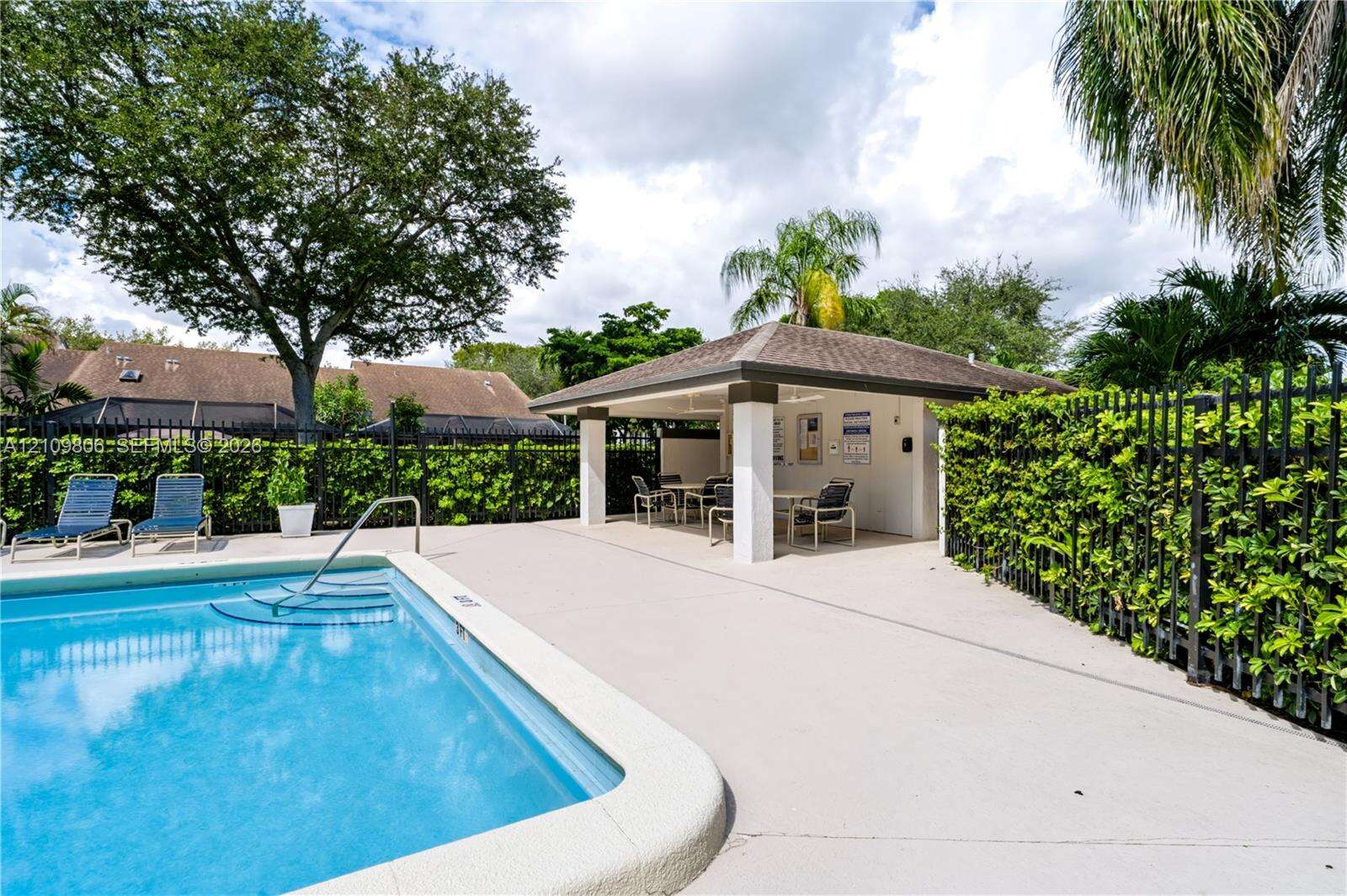 Shadywood Villas | N/A N/A | Picture 32