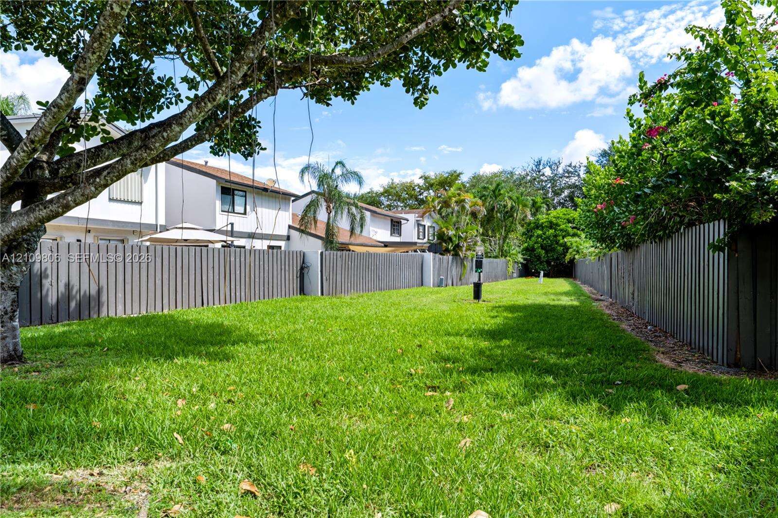Shadywood Villas | N/A N/A | Picture 36