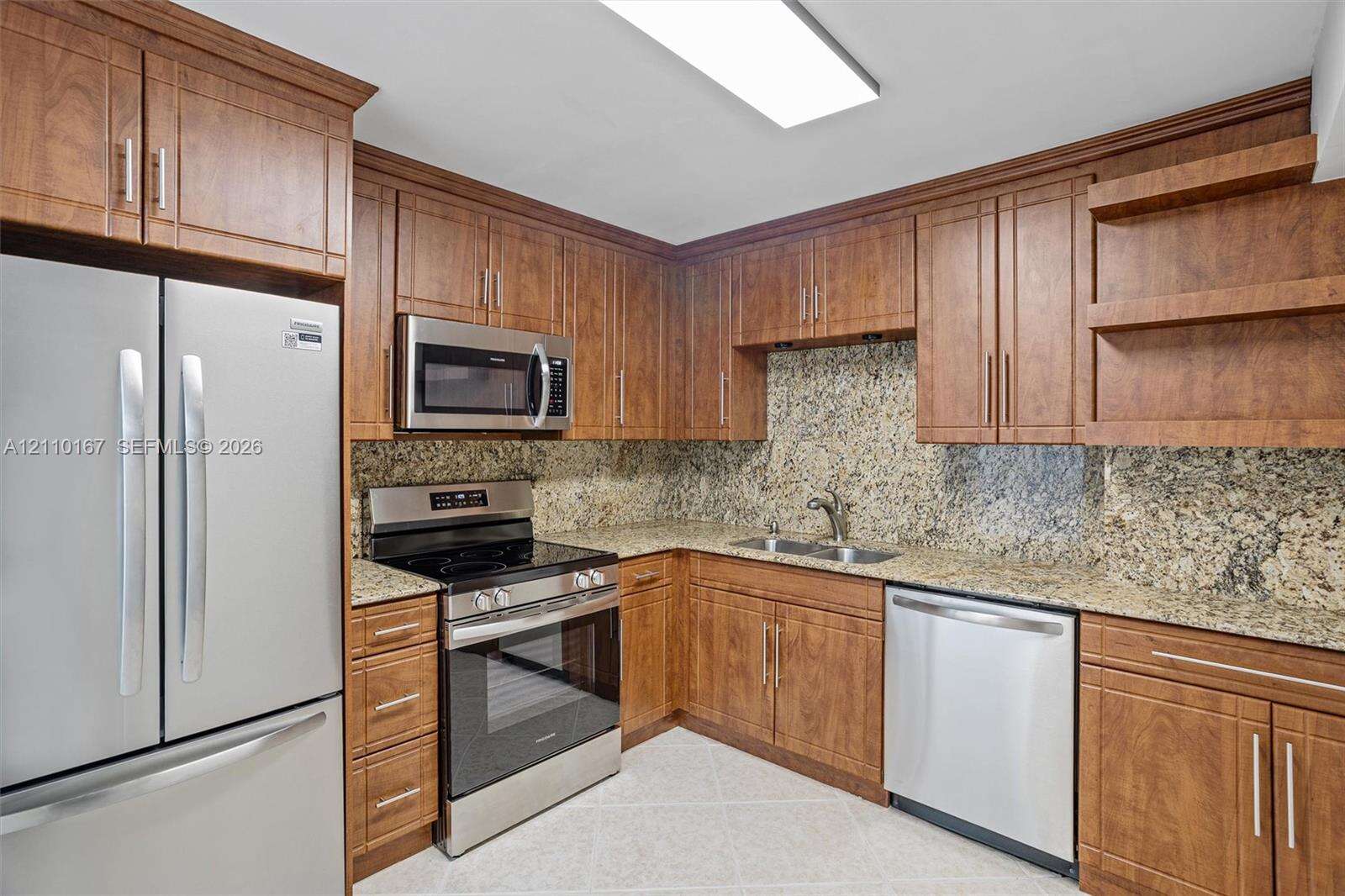 Admirals Port | Unit #309E Unit #309E | Picture 4