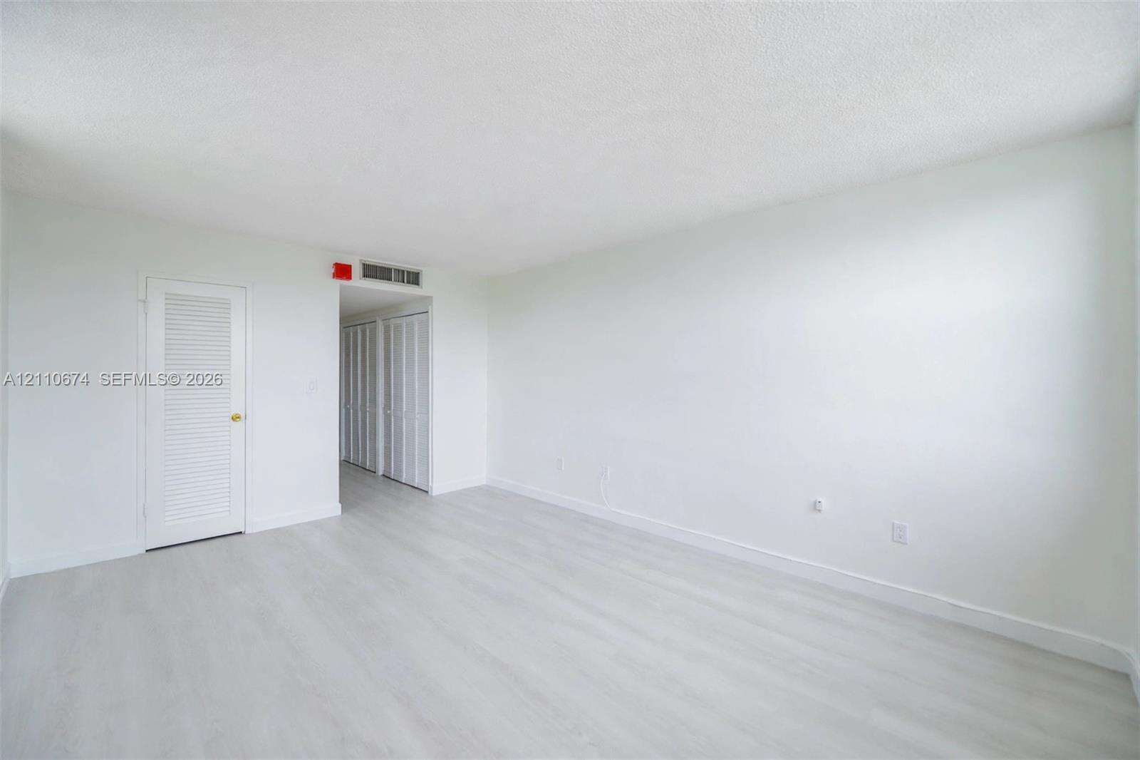 Kennedy House | Unit #5H Unit #5H | Picture 23