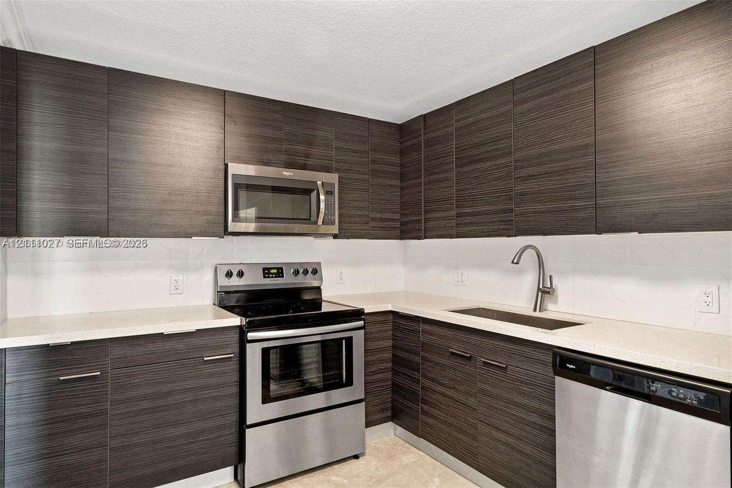 Gardens At Bonaventure 11 West | Unit #202 Unit #202 | Picture 1