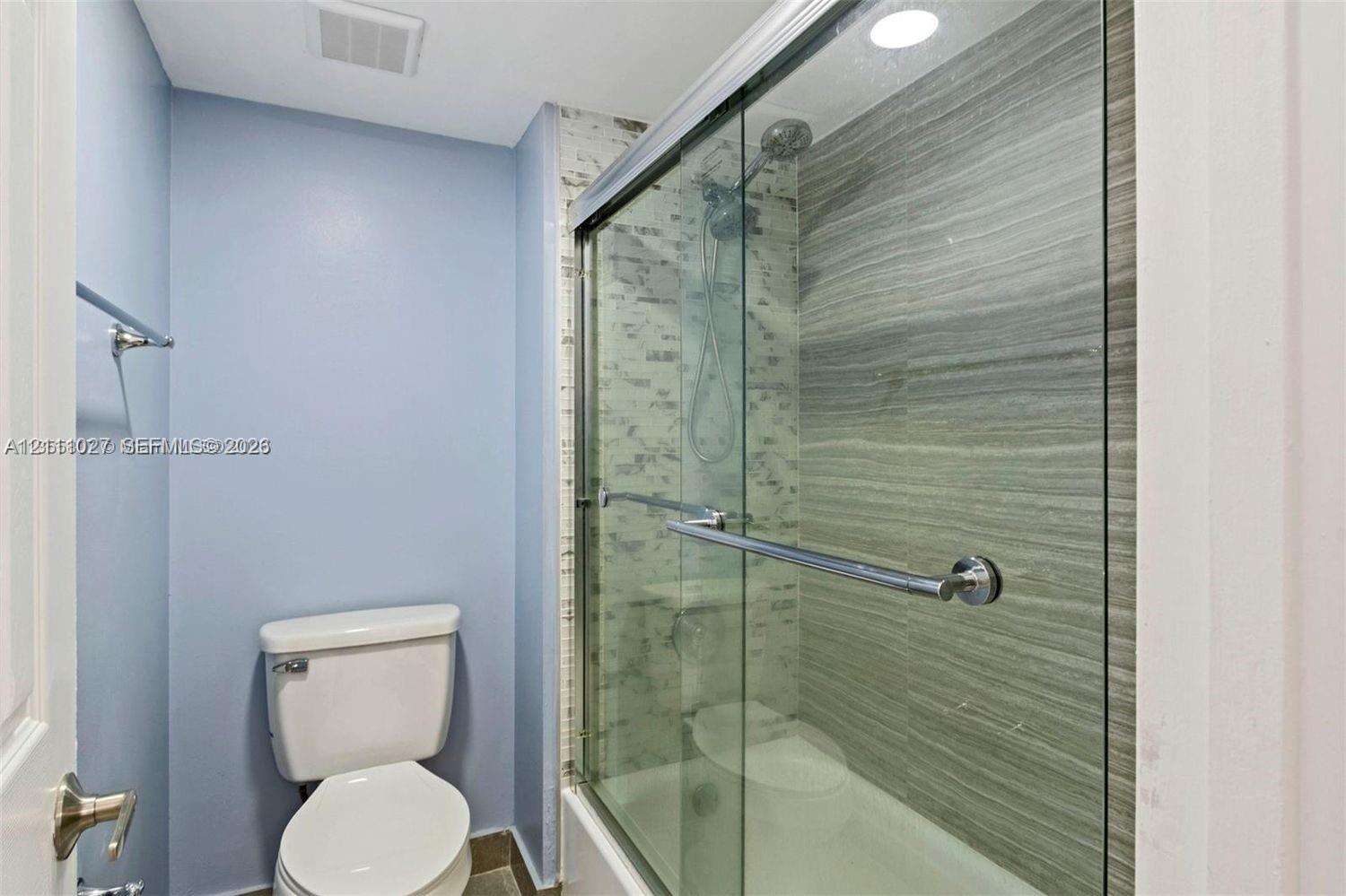 Gardens At Bonaventure 11 West | Unit #202 Unit #202 | Picture 12