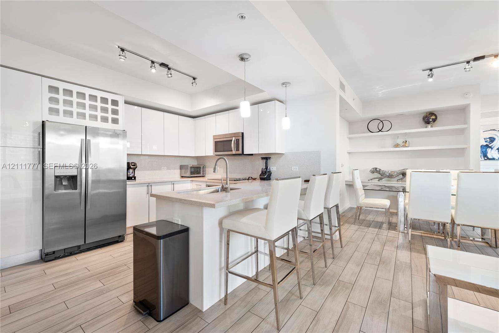 Nine At Mary Brickell Village | Unit #2204 Unit #2204 | Picture 2