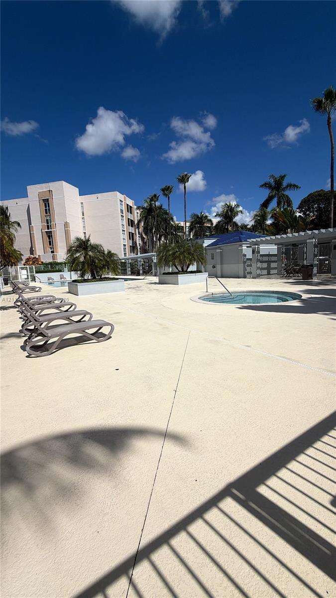 Doral House Condo No 2 | Unit #204 Unit #204 | Picture 15