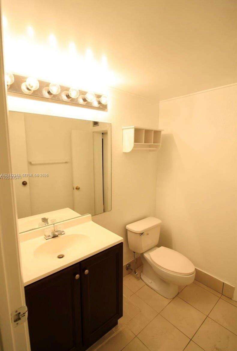 The Inverrary Country Club Apts Phase Ii | Unit #109 Unit #109 | Picture 8