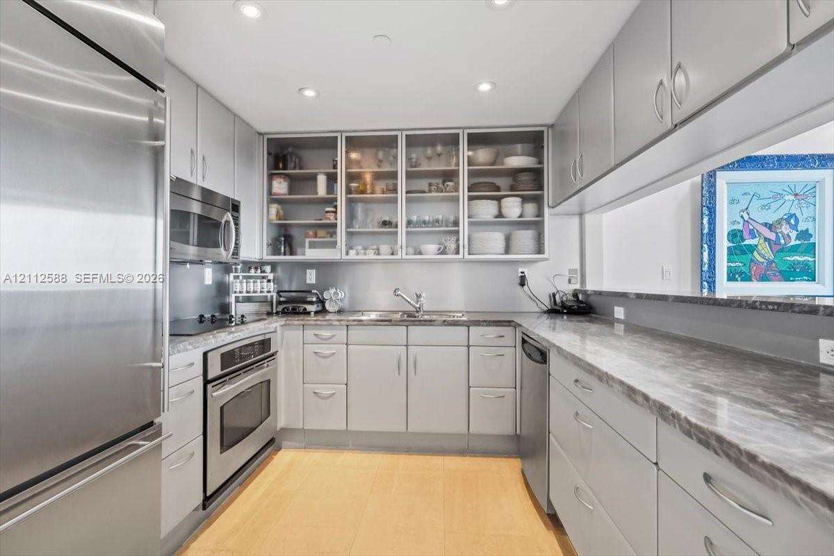 The Bentley Bay | Unit #1914 Unit #1914 | Picture 7
