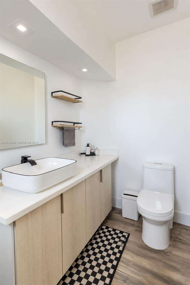 Doral Isles North Section Two | N/A N/A | Picture 37