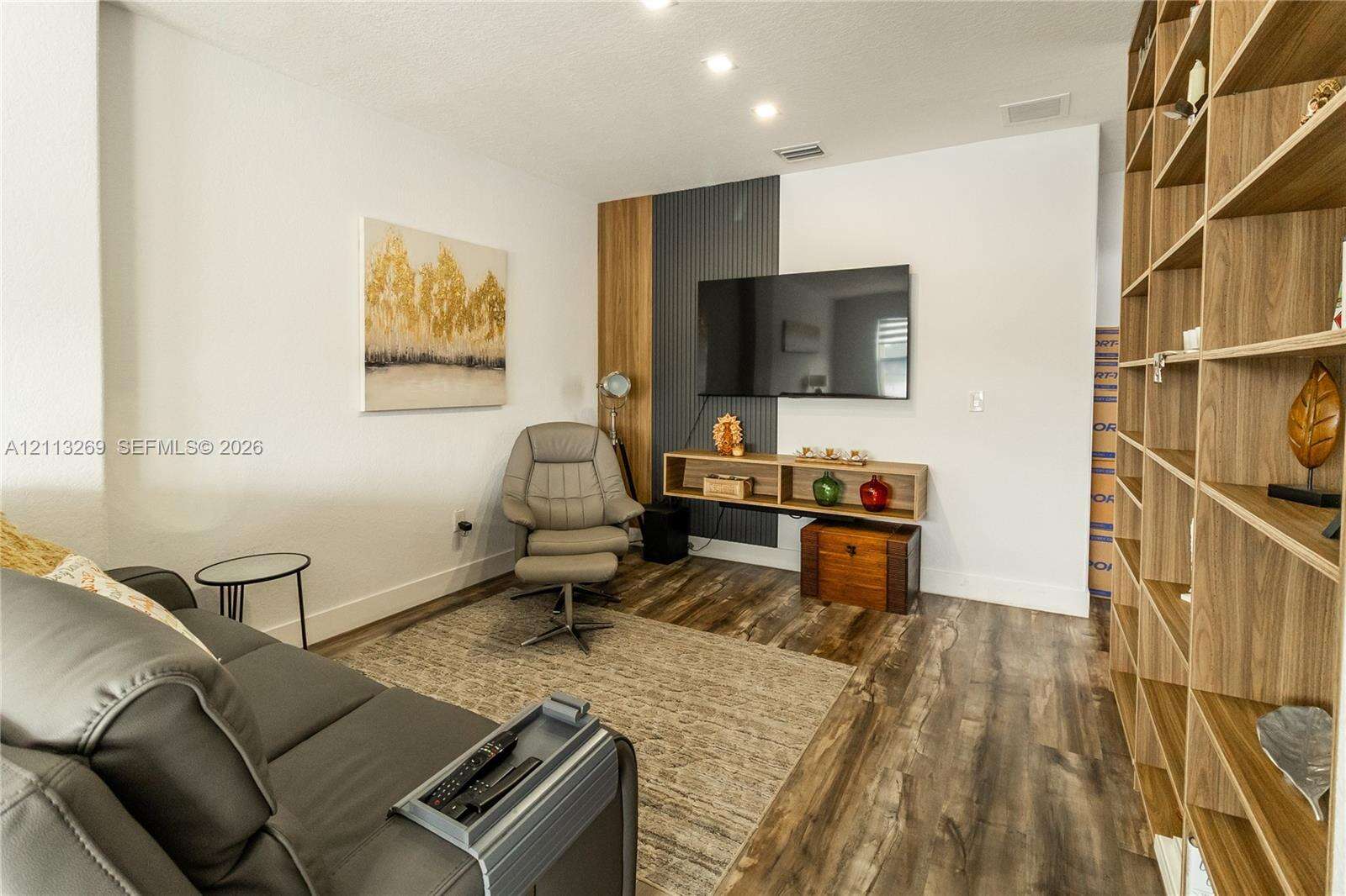 Doral Isles North Section Two | N/A N/A | Picture 9