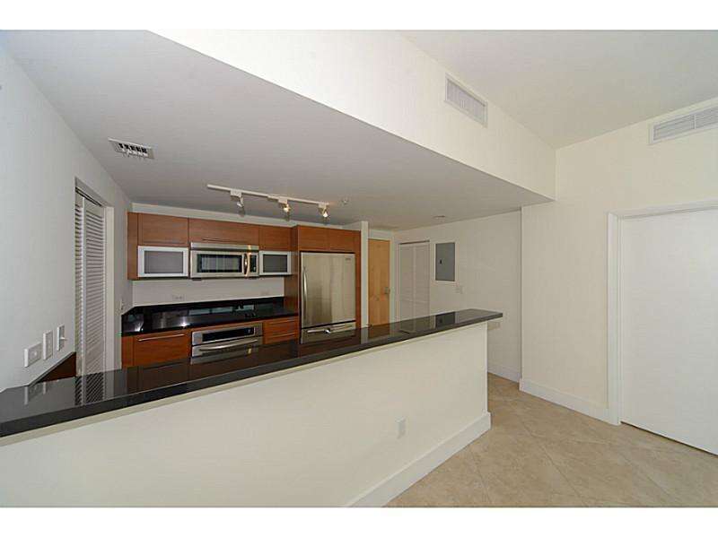 Vizcayne South | Unit #2710 Unit #2710 | Picture 2