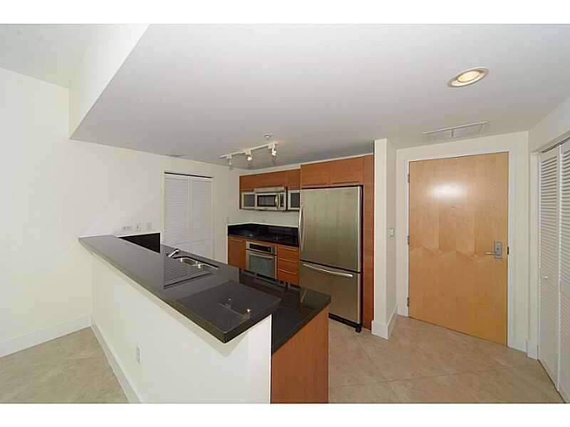 Vizcayne South | Unit #2710 Unit #2710 | Picture 3