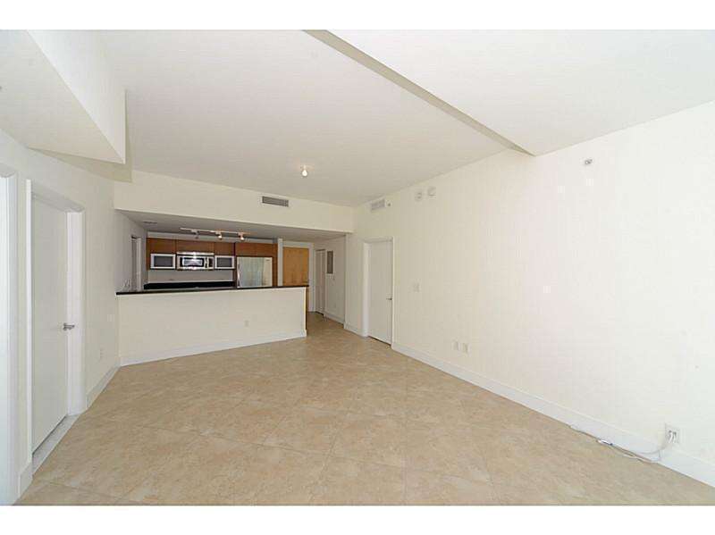 Vizcayne South | Unit #2710 Unit #2710 | Picture 4