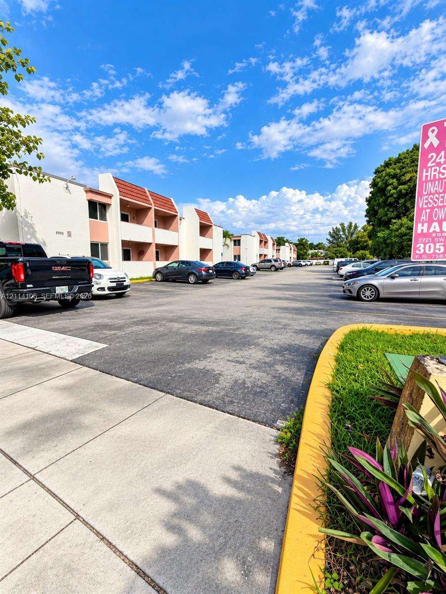 Westchester Luxury | Unit #214 Unit #214 | Picture 3