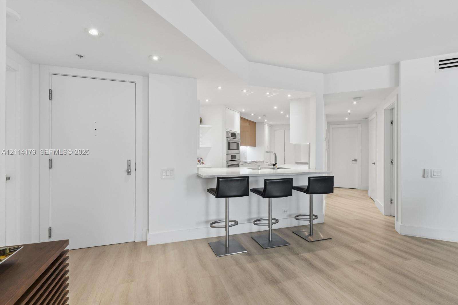 Courvoisier Courts | Unit #1012 Unit #1012 | Picture 13