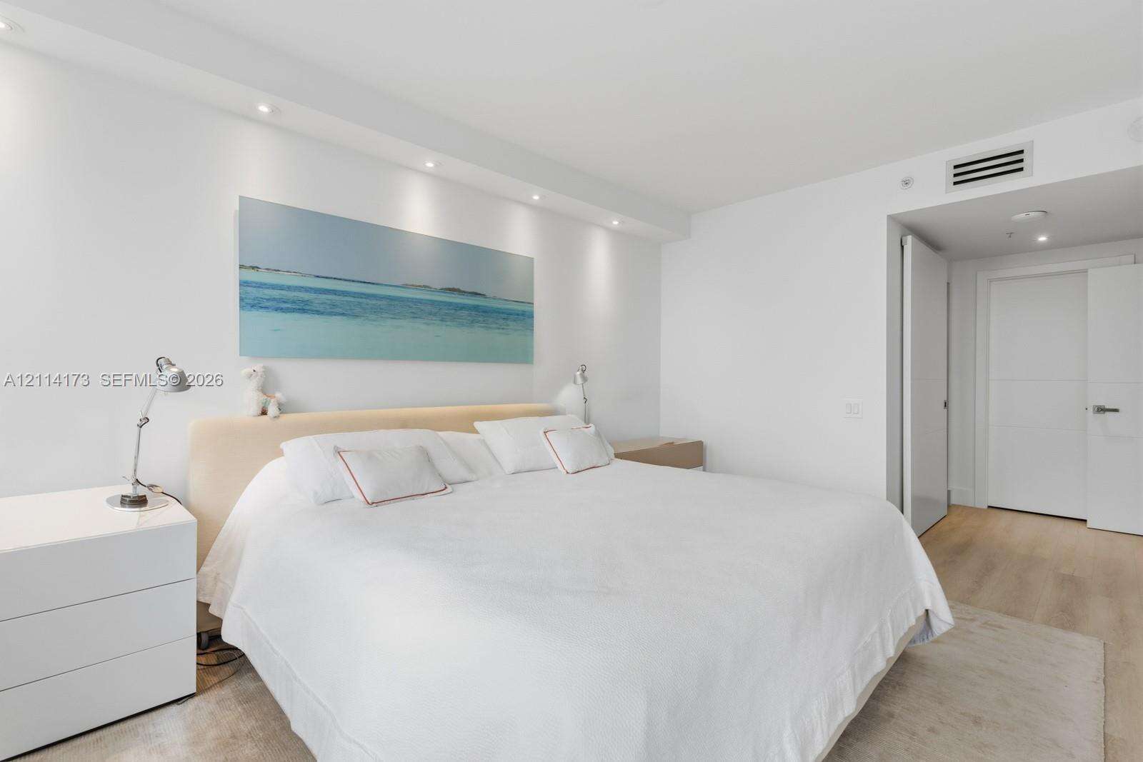Courvoisier Courts | Unit #1012 Unit #1012 | Picture 15