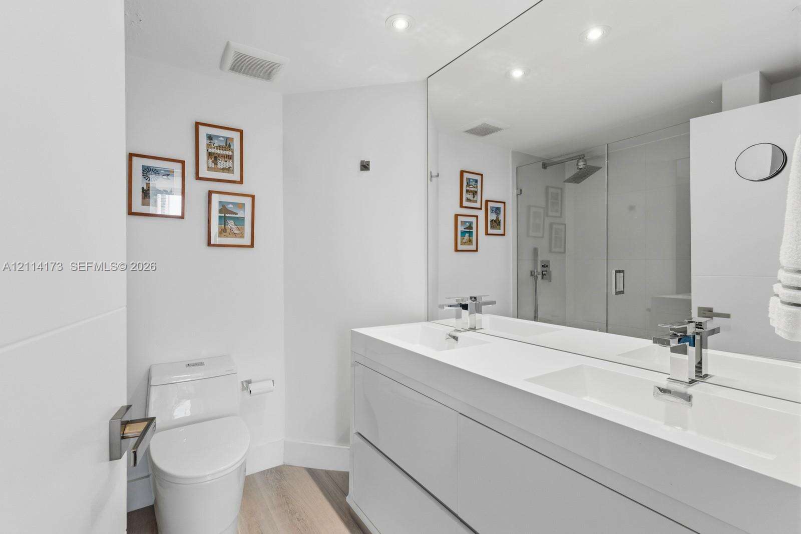 Courvoisier Courts | Unit #1012 Unit #1012 | Picture 18