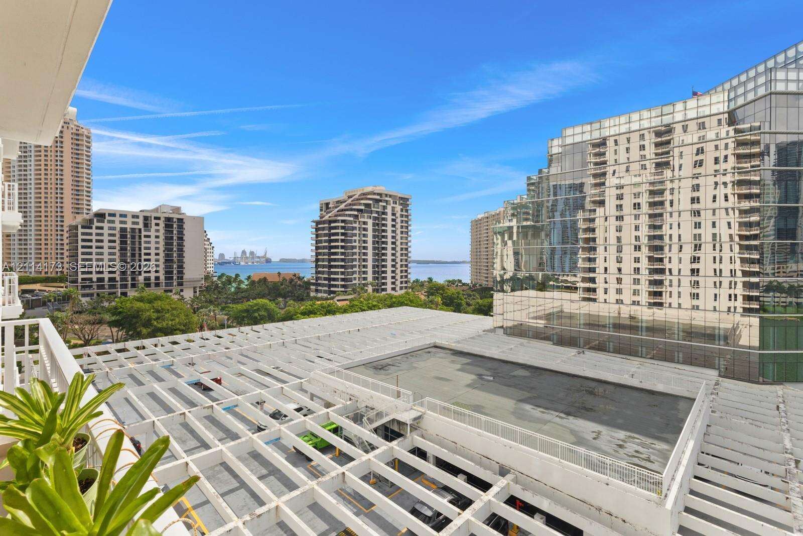 Courvoisier Courts | Unit #1012 Unit #1012 | Picture 27