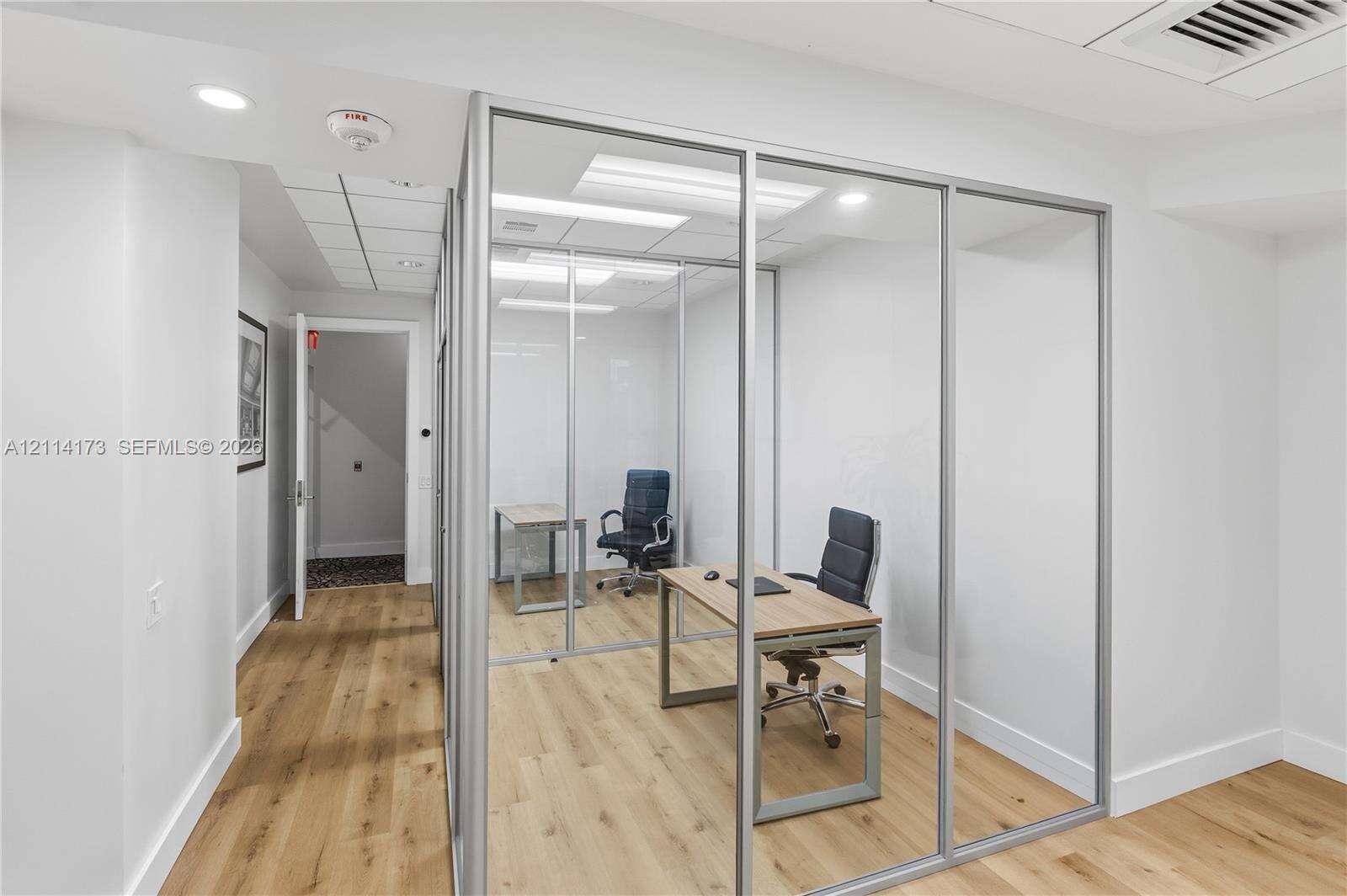 Courvoisier Courts | Unit #1012 Unit #1012 | Picture 35