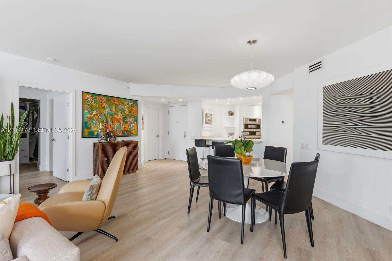 Courvoisier Courts | Unit #1012 Unit #1012 | Picture 5