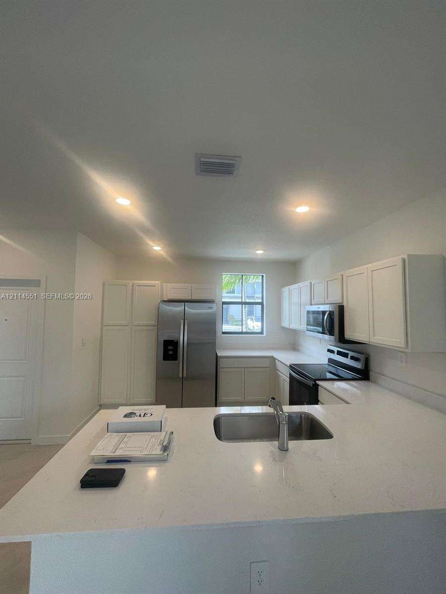 Palm Cay | N/A N/A | Picture 13