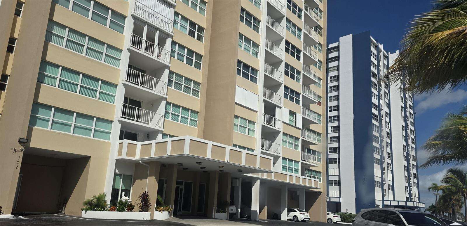 Trafalgar Towers Condominium | Unit #804 Unit #804 | Picture 2