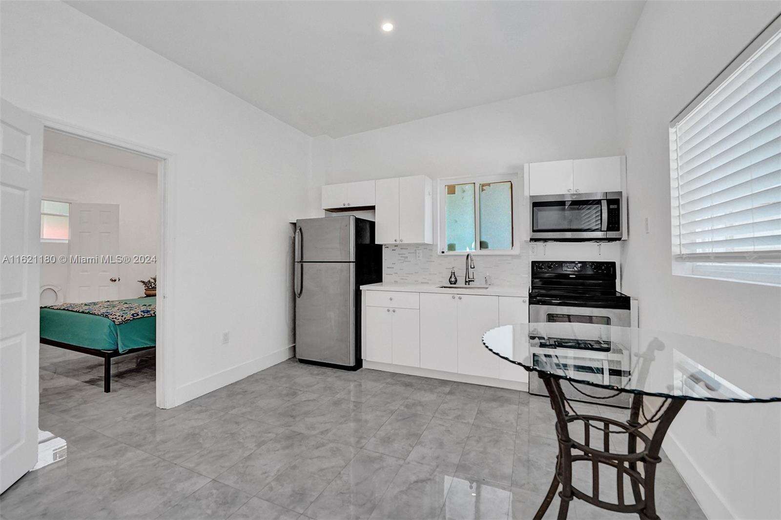 Miami | 418 47th St N/A | Picture 16