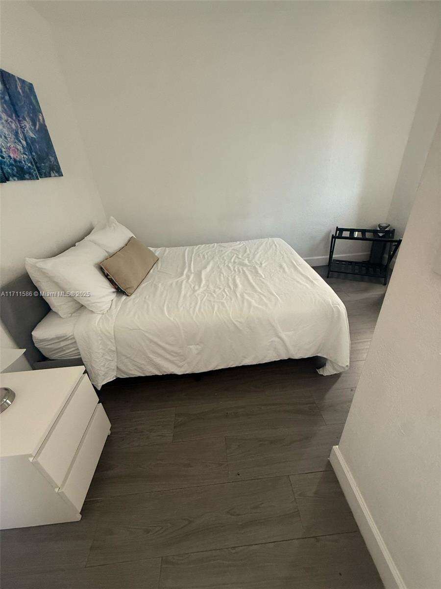 Miami | 241 34th Ter N/A | Picture 12