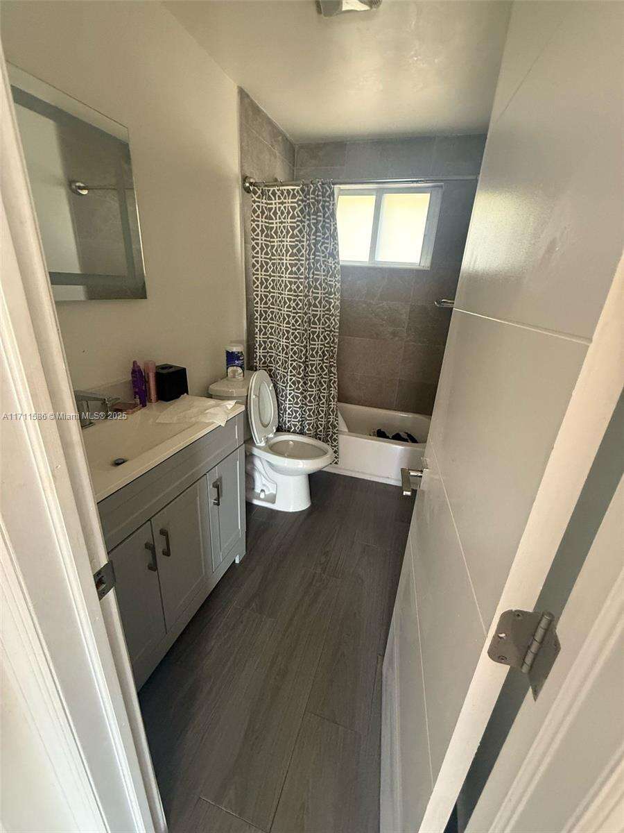 Miami | 241 34th Ter N/A | Picture 15