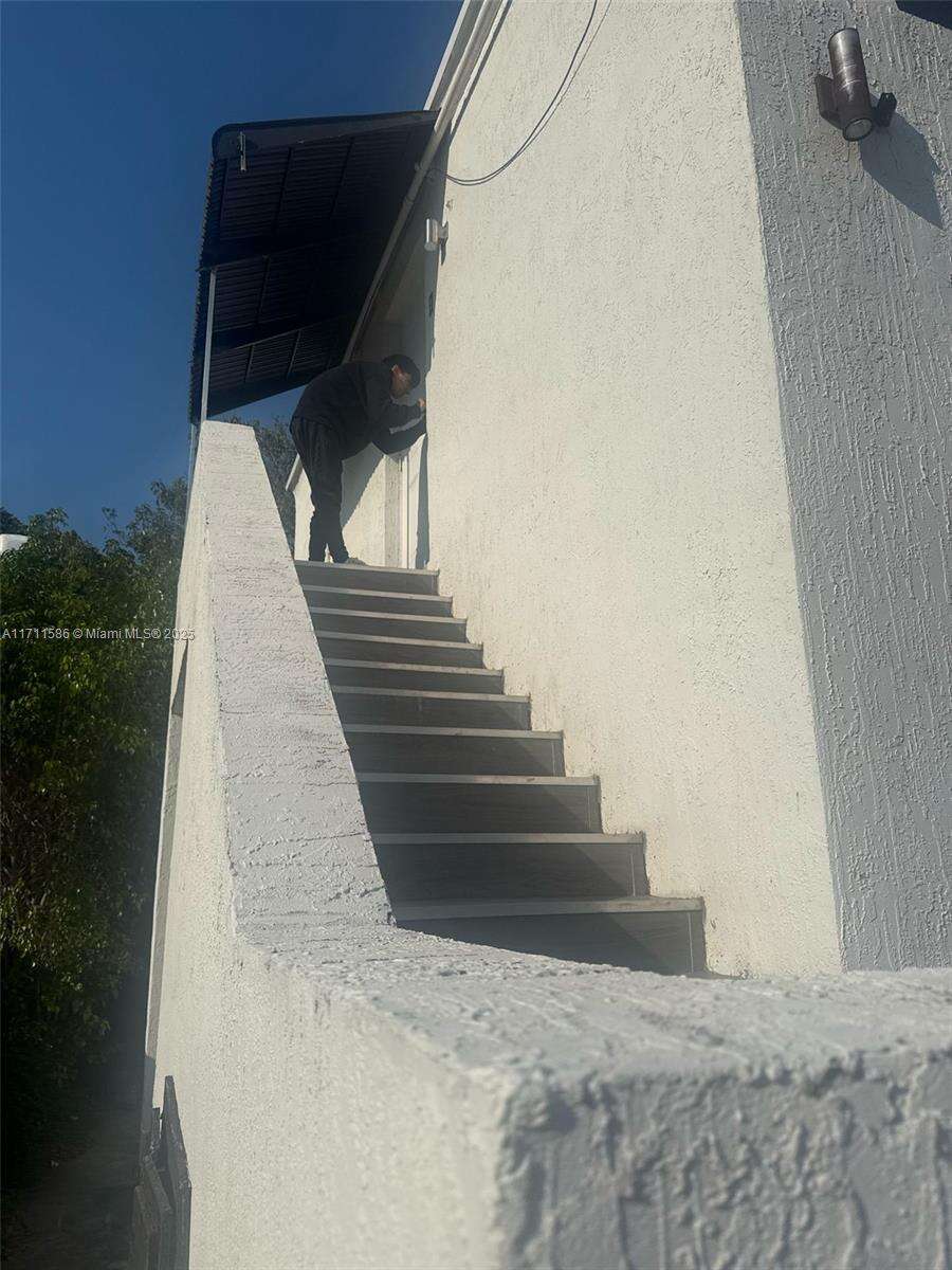 Miami | 241 34th Ter N/A | Picture 19