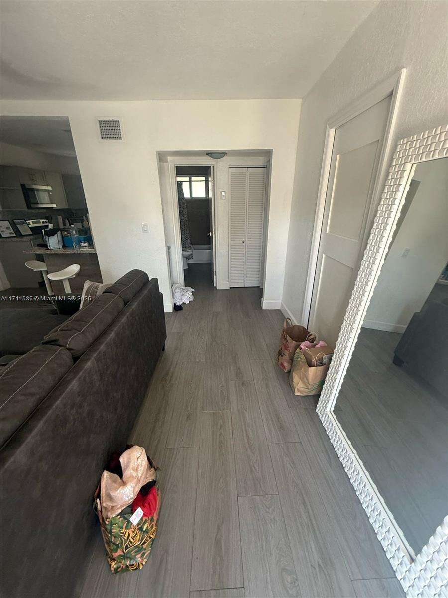 Miami | 241 34th Ter N/A | Picture 4