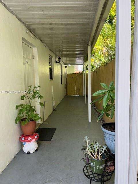 Miami | 7230 3rd St N/A | Picture 4