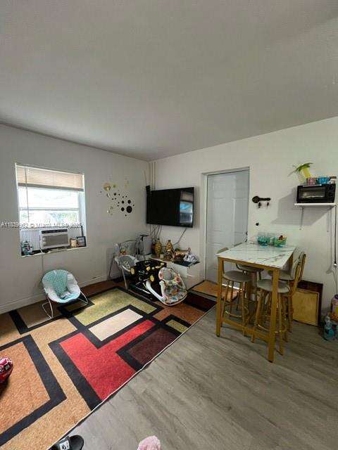 Miami | 7230 3rd St N/A | Picture 8