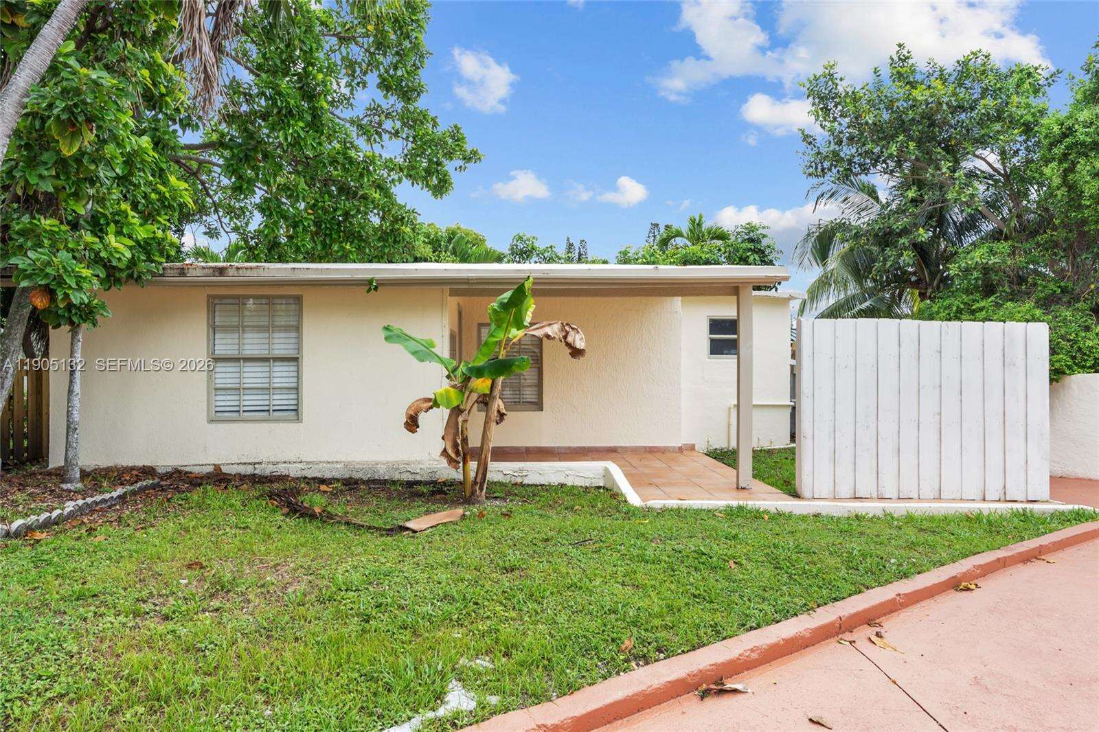 Miami | 2385 17th St N/A | Picture 26