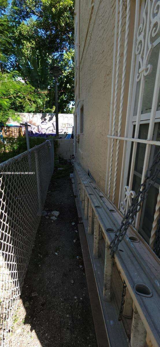 Miami | 251 34th Ter N/A | Picture 11