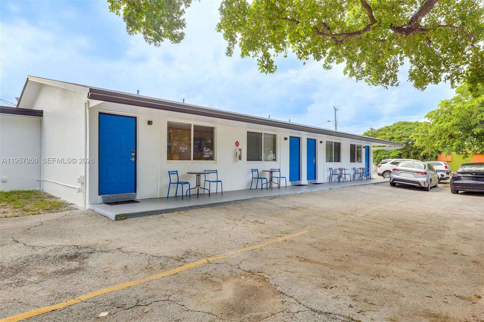 Hallandale Beach | 412 4th Ave N/A | Picture 2