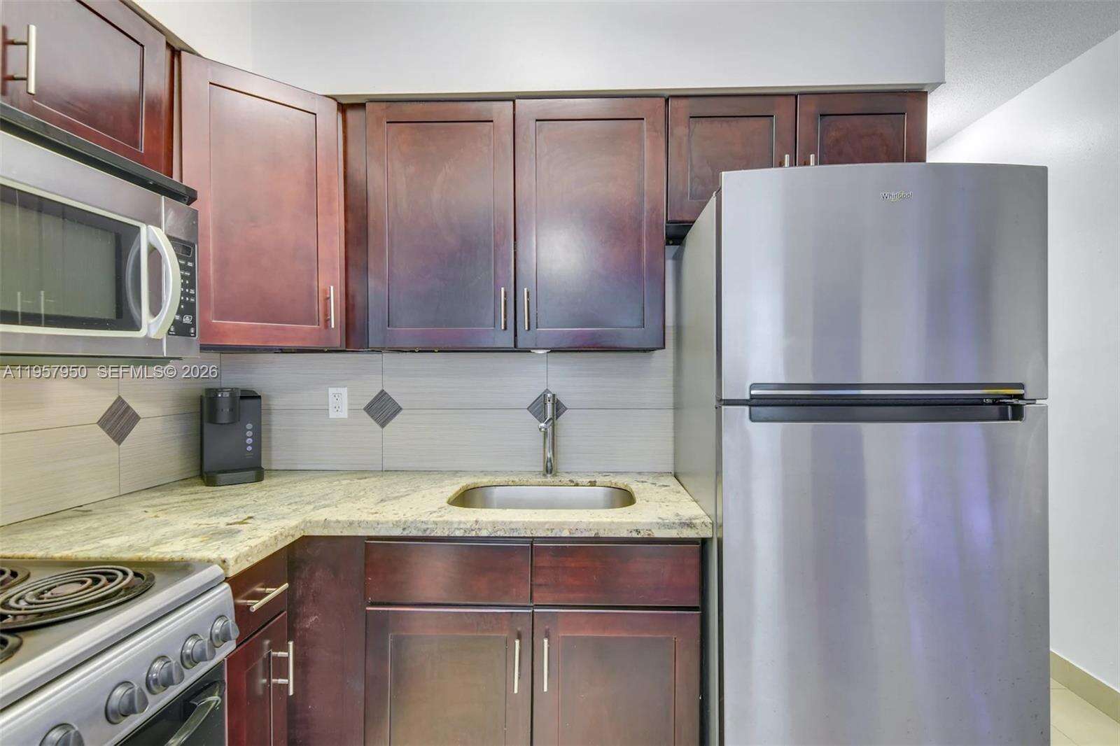 Hallandale Beach | 412 4th Ave N/A | Picture 15