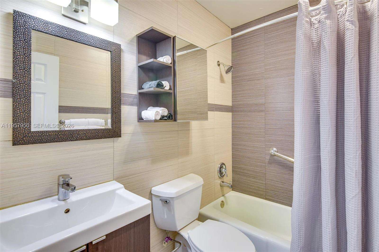 Hallandale Beach | 412 4th Ave N/A | Picture 33