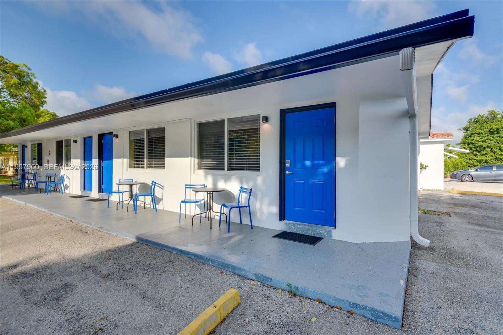 Hallandale Beach | 412 4th Ave N/A | Picture 5