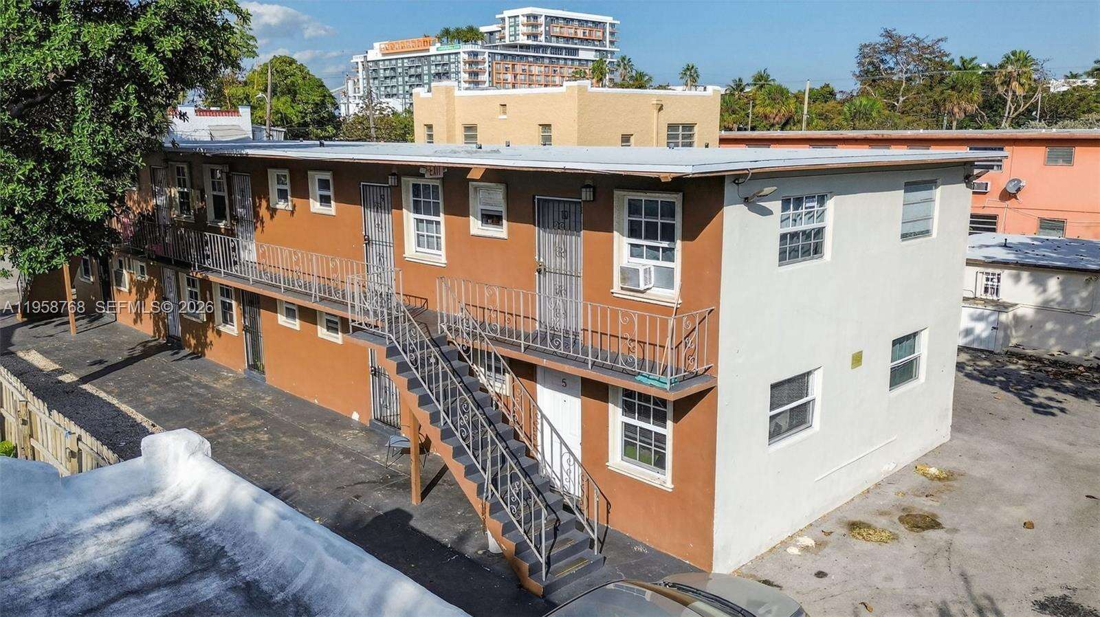 Miami | 1736 19th St N/A | Picture 3