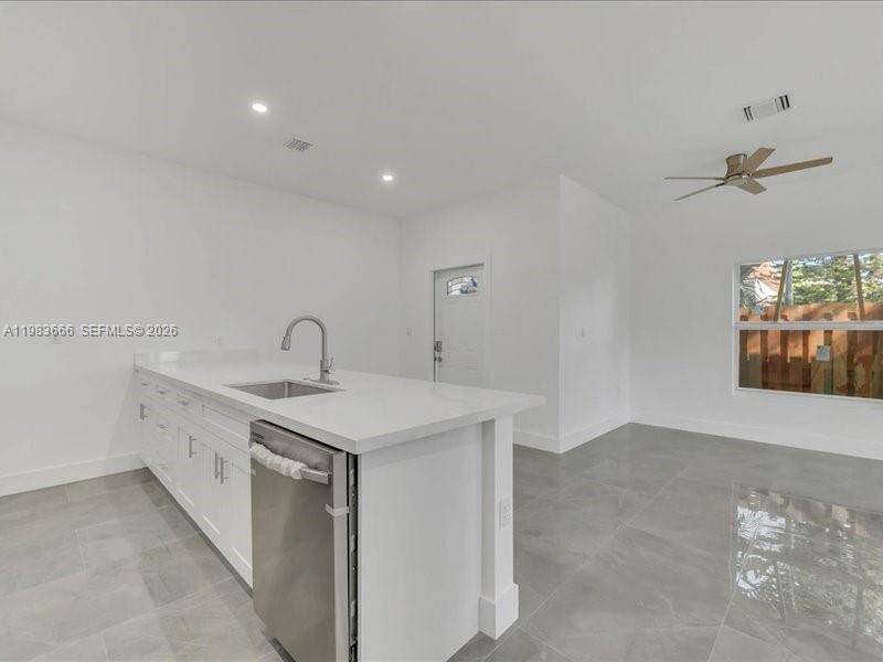 Fort Lauderdale | 1539 44th Ave N/A | Picture 11
