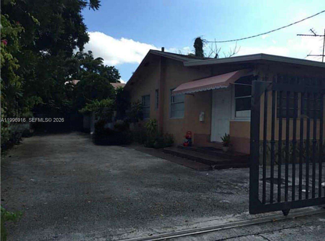 Miami | 2528 16th St N/A | Picture 2