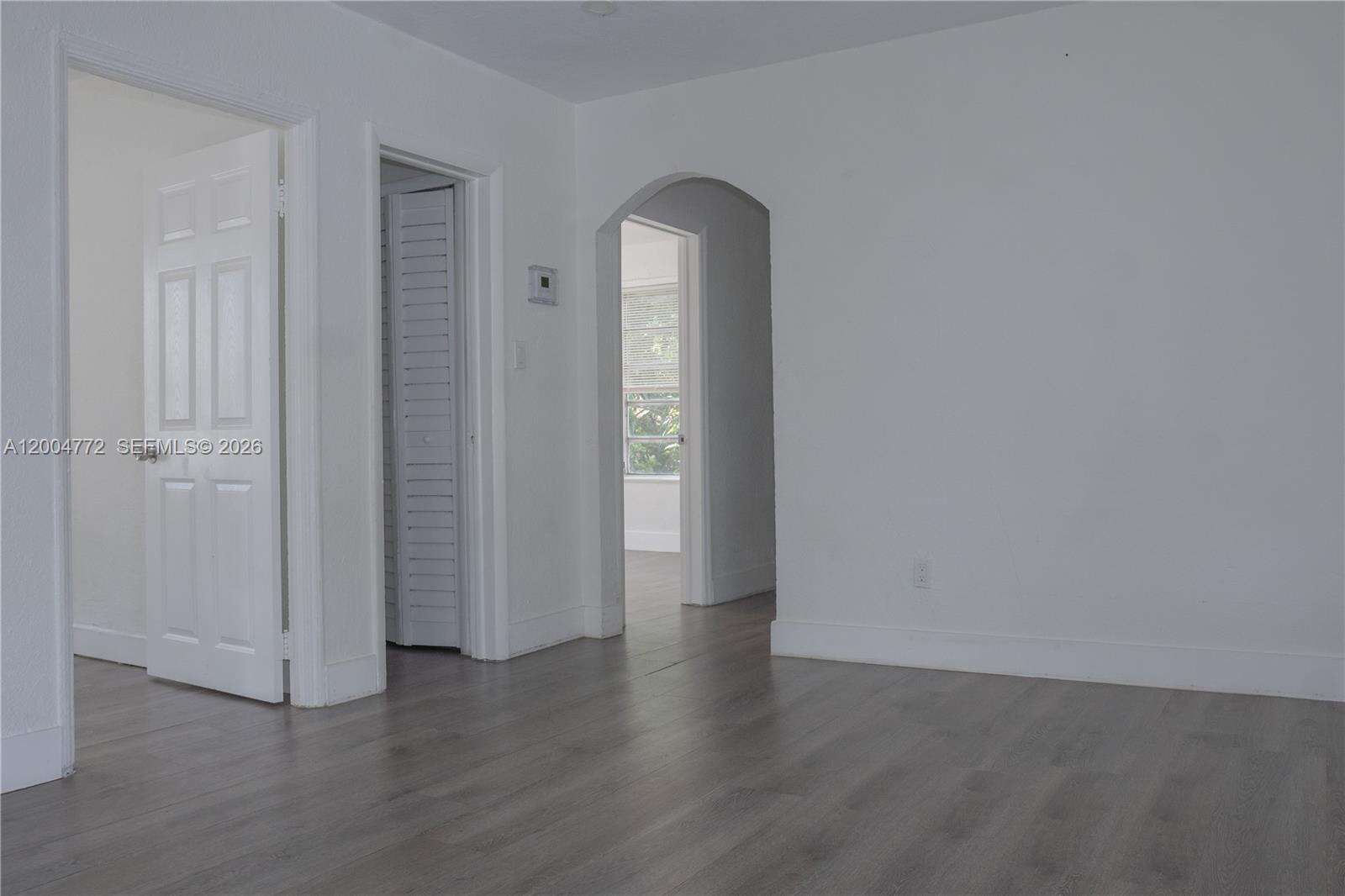 Miami | 3376 49th St N/A | Picture 4