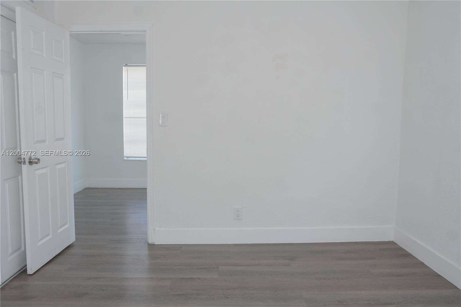 Miami | 3376 49th St N/A | Picture 7