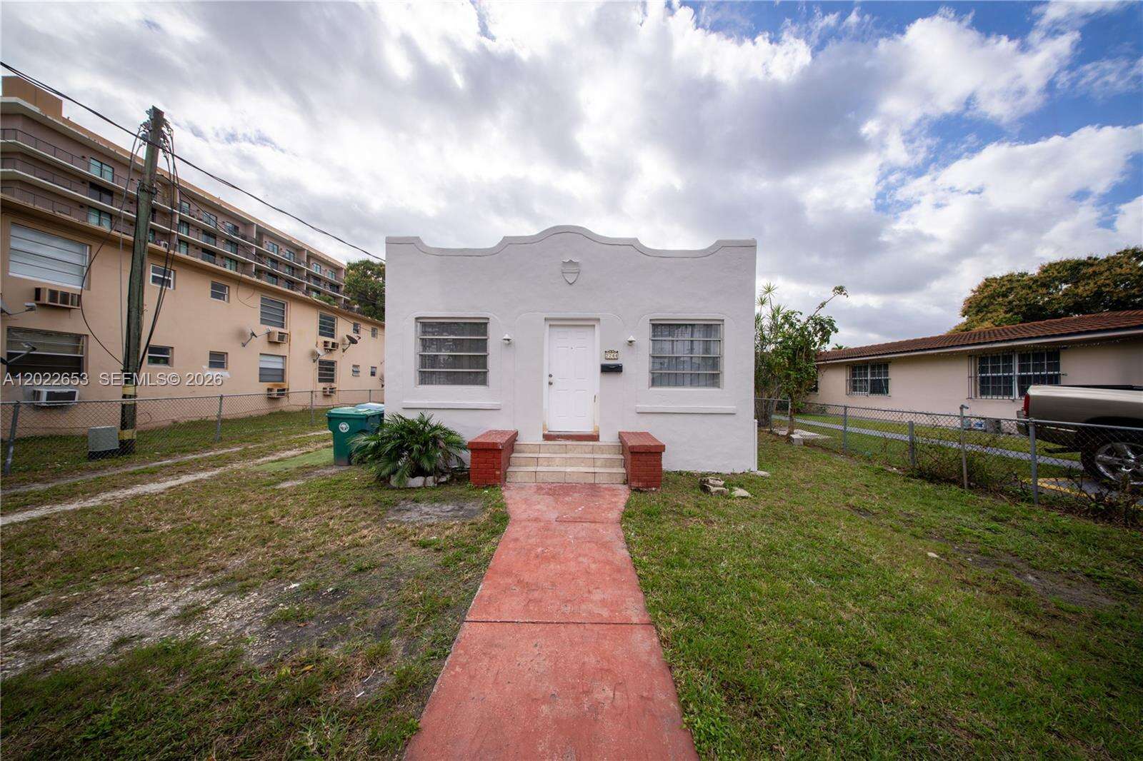 Miami | 2744 16th Ter N/A | Picture 1